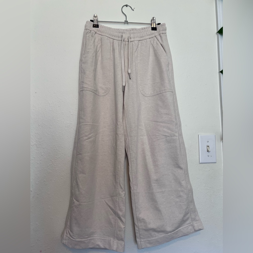 Athleta Farallon Heathered Wide Leg Crop Pant Oatmeal